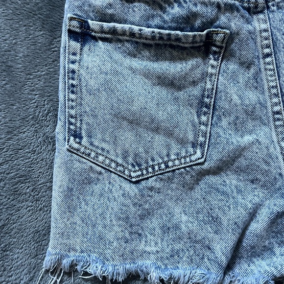 Pacsun Ultra High‎ Rise Vintage Shorts Size 27. Buttonfly - Picture 9 of 10